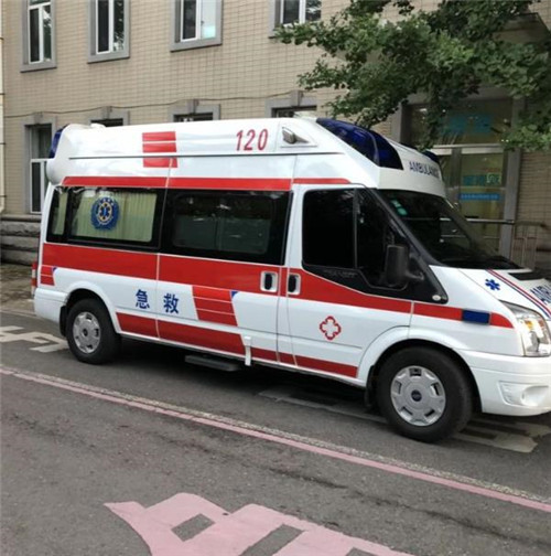 永清选择我们的救护车出租,开启安心转院之旅