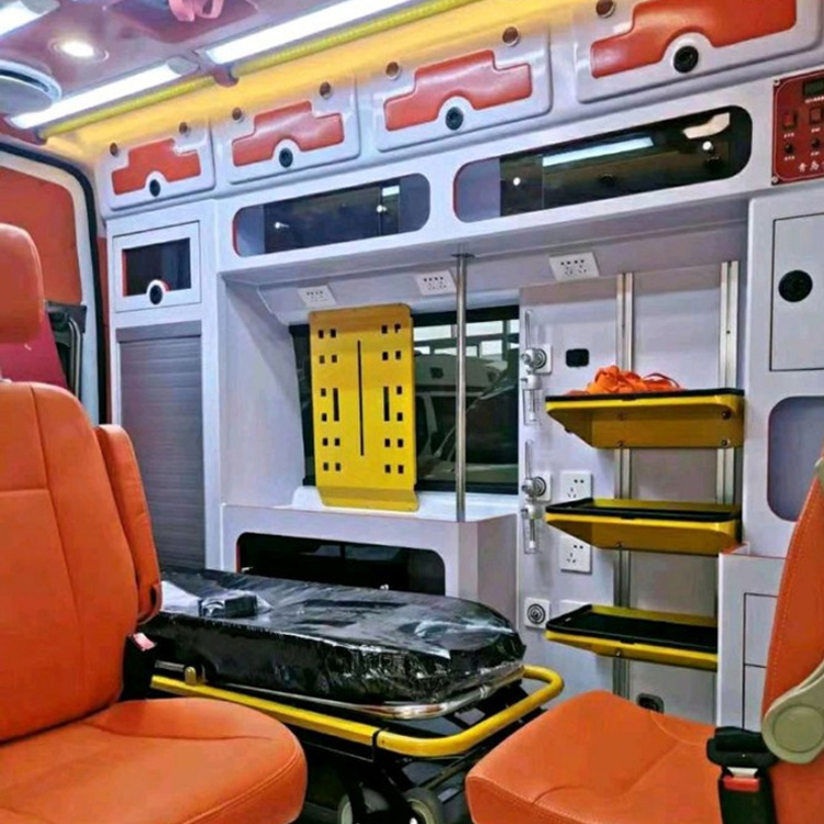 永清长途救护车护送病人租赁价格
